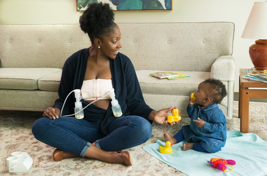 Breastfeeding vs. Bottle Feeding: A Comprehensive Guide for Parents